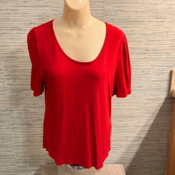 NWT! FRANCESCA ROSE - Size Large - Red Scoop Neck Top with Pleated Short Sleeves - Picture 1 of 8